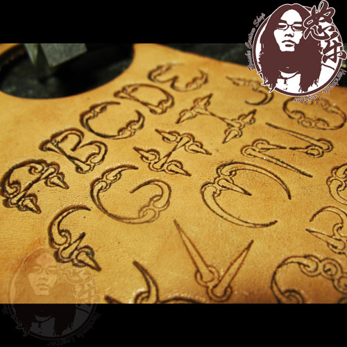 36 pezzi di stampi per incisio - Unique Leather Work recensione e prezzo