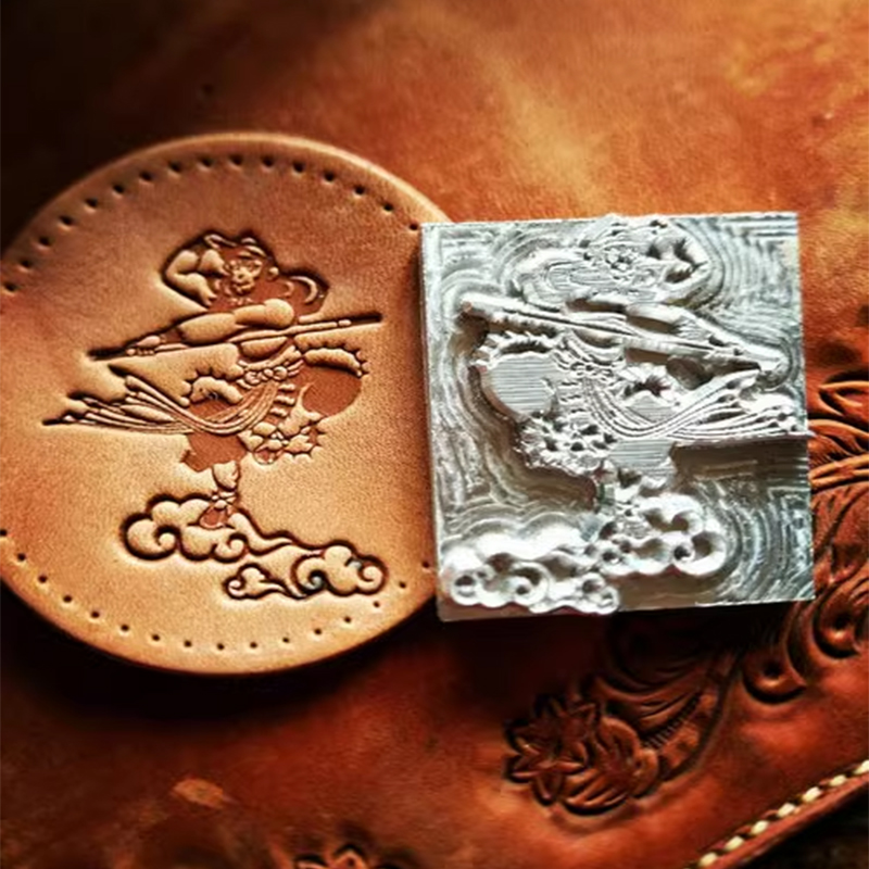 Modello Monkey King Lavoro man - Unique Leather Work recensione e prezzo